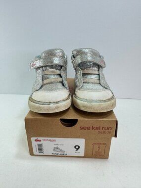 See Kai Run Drew Silver Toddler Tennis Shoes sz 9